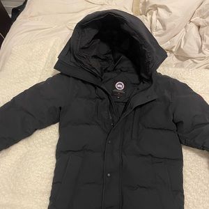 DARK BLUE CANADA GOOSE JACKET